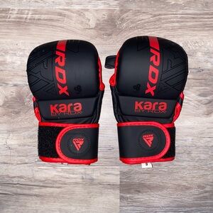 RDX F6 KARA MMA Black and Red Sparring Gloves - Size Small/Medium, 7oz